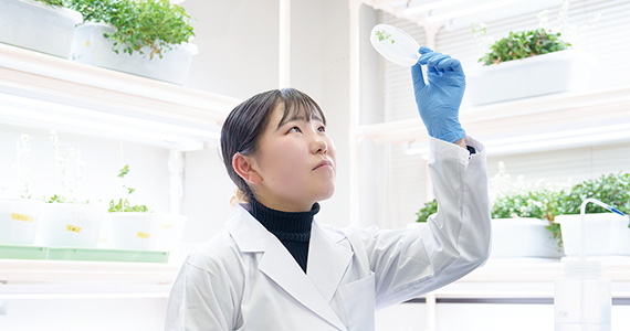 写真:塚元 あすか